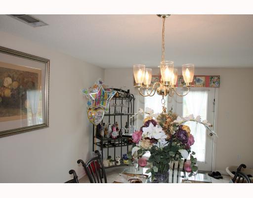 303 Riviera Drive Slidell, LA 70460 - Photo 3 of 8 Gallery Image 3