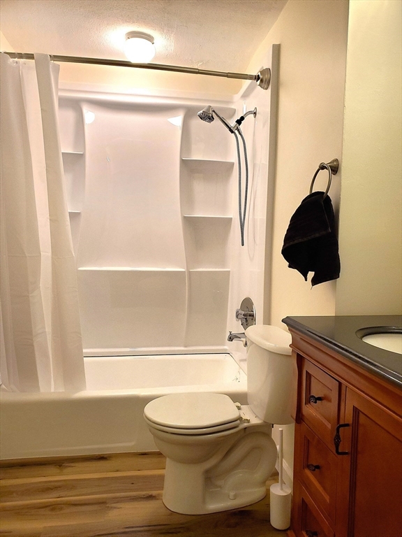 1323 Worcester Road, Unit F2 Framingham, MA 01701 - Photo 6 of 10