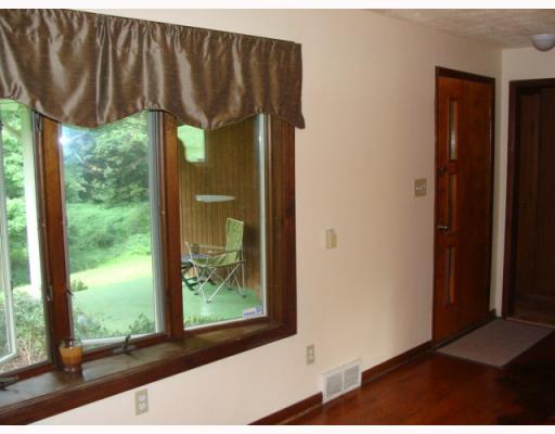 185 Piersol Road Belle Vernon, PA 15012 - Photo 7 of 18 Living Room.