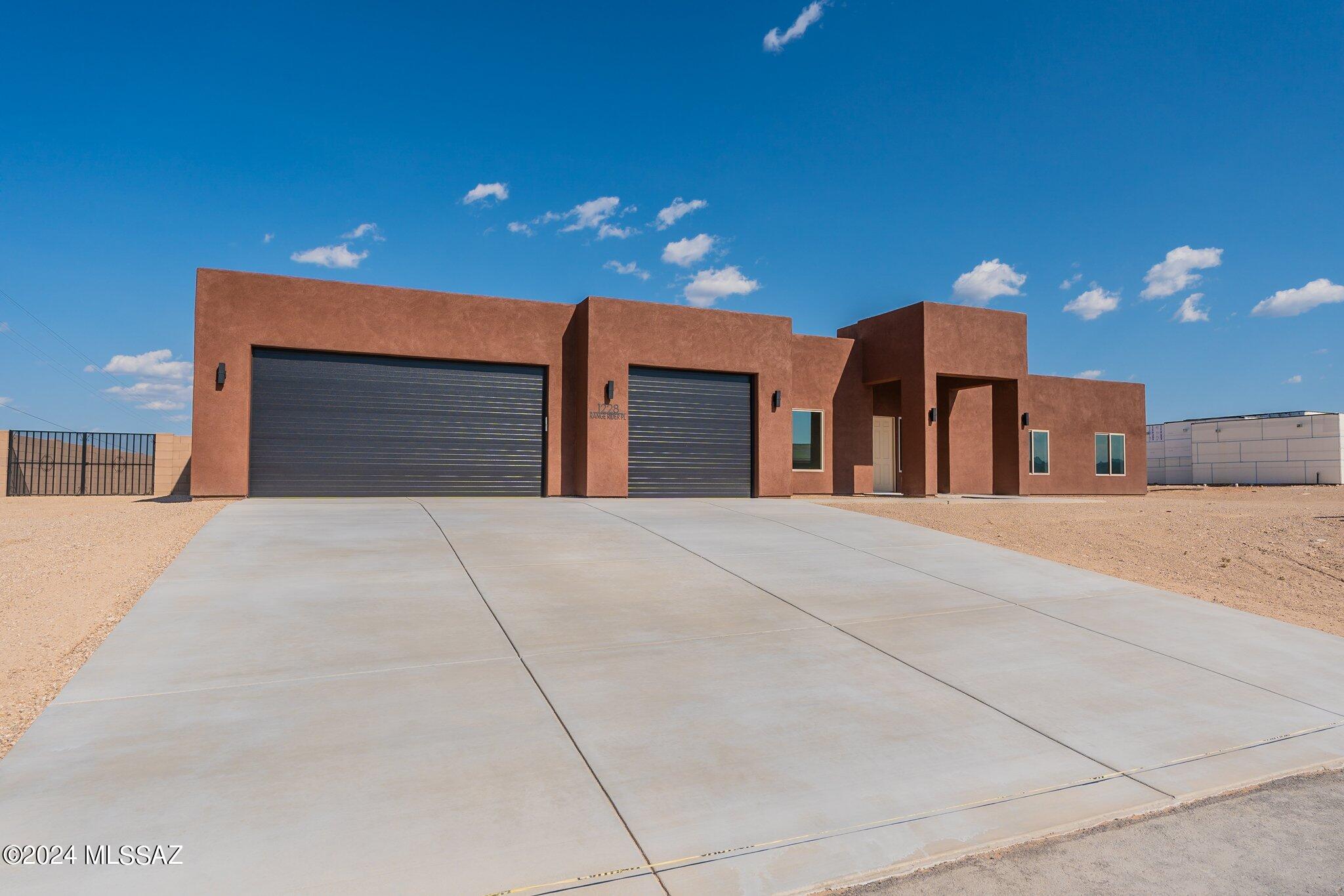 1228 Range Rider Place Vail, AZ 85641 - Photo 1 of 50
