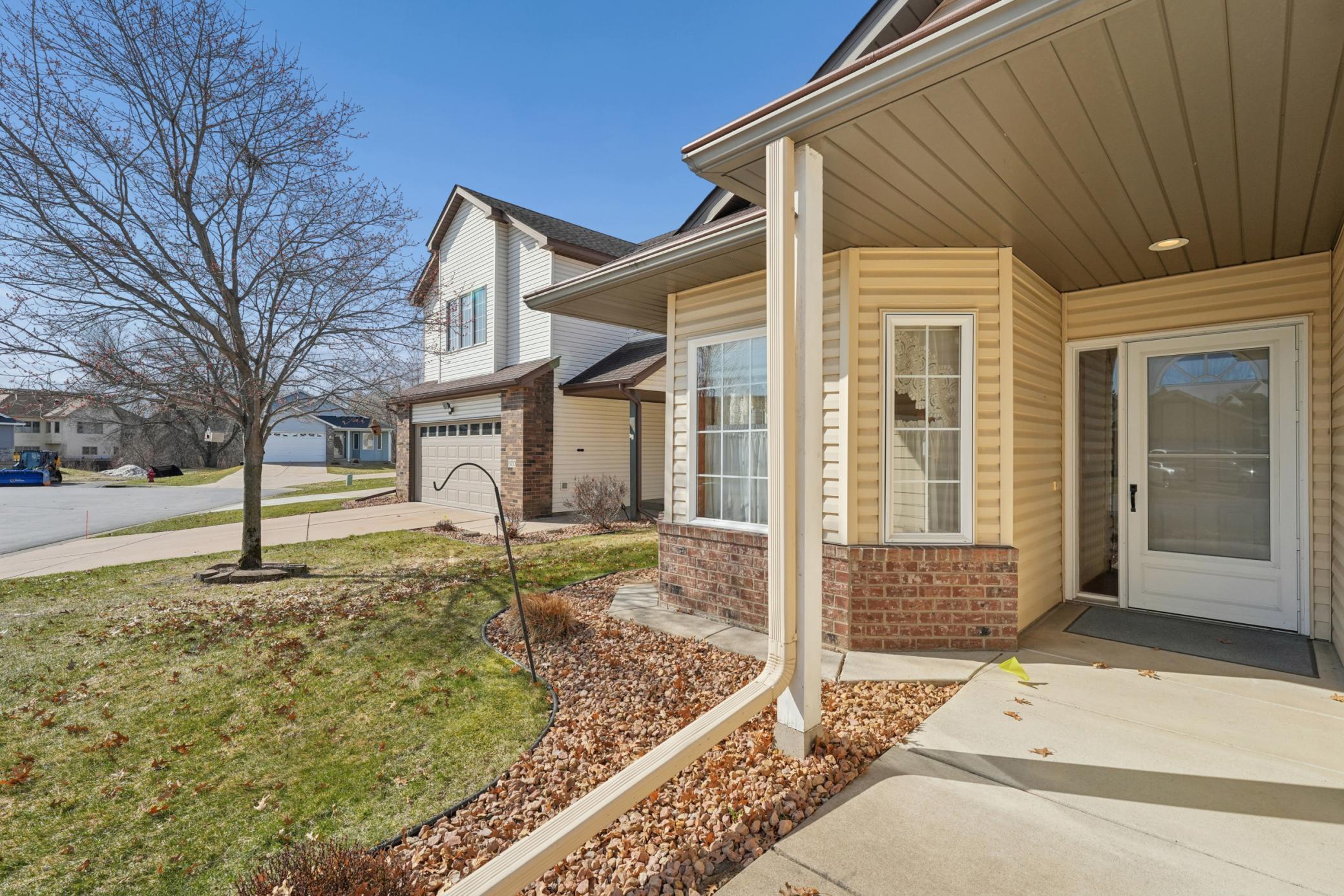 8040 Benjamin Street Northeast Spring Lake Park, MN 55432 - Photo 3 of 23