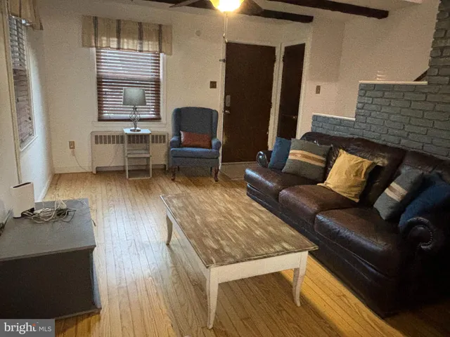 $1,450 | 22 1/2 East Pine Street, Ephrata, PA 17522