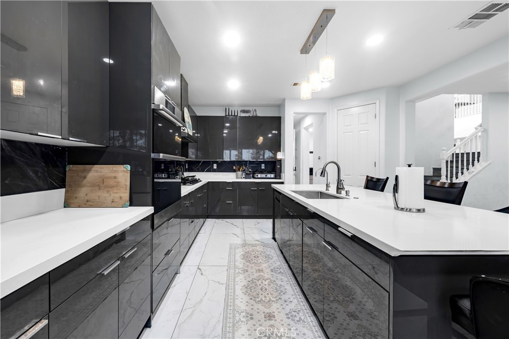 13859 Oak Leaf Way Rancho Cucamonga, CA 91739 - Photo 12 of 24