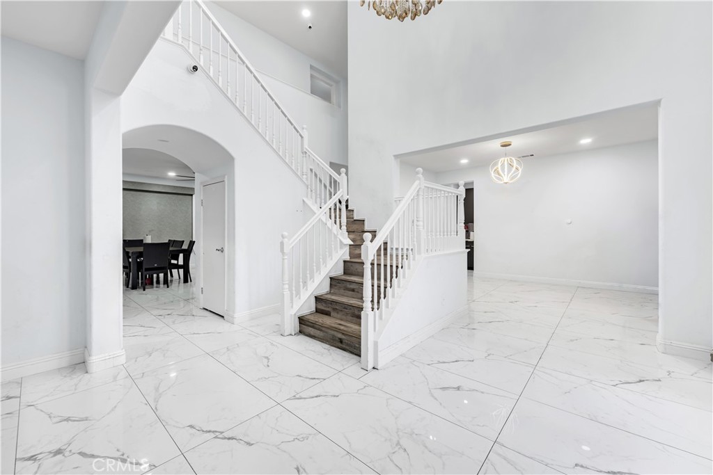 13859 Oak Leaf Way Rancho Cucamonga, CA 91739 - Photo 5 of 24