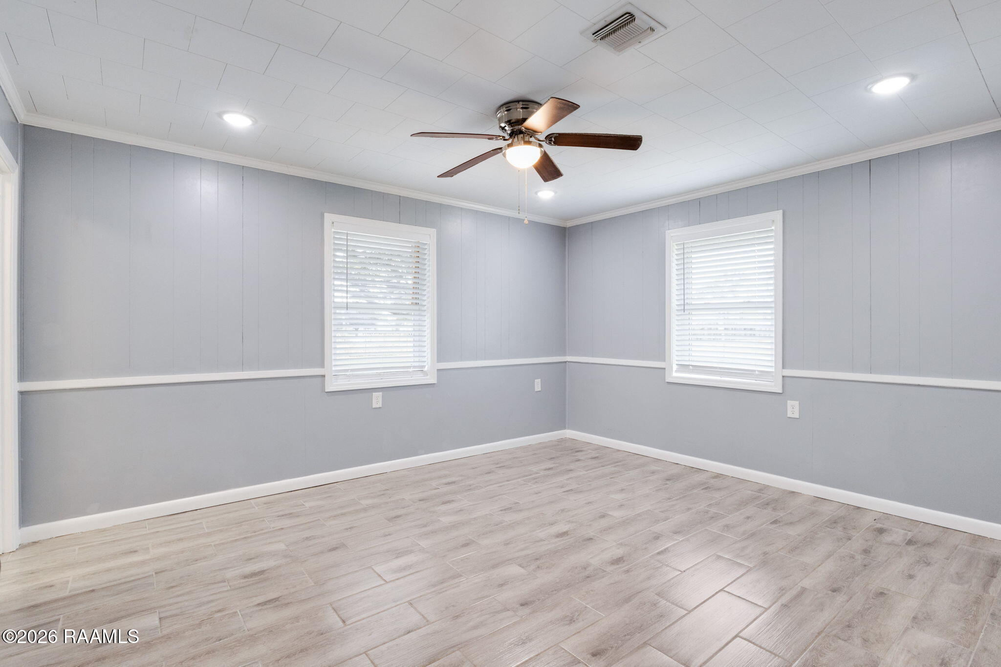 2208 Segura Road New Iberia, LA 70560 - Photo 4 of 11 9-web-or-mls-2208 segura rd-8