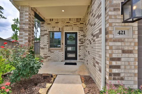 $485,000 | 421 Rise Lane, Montgomery, TX 77316