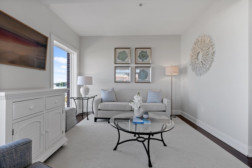 23 Shipyard Drive, Unit 405 Hingham, MA 02043 - Photo 17 of 42