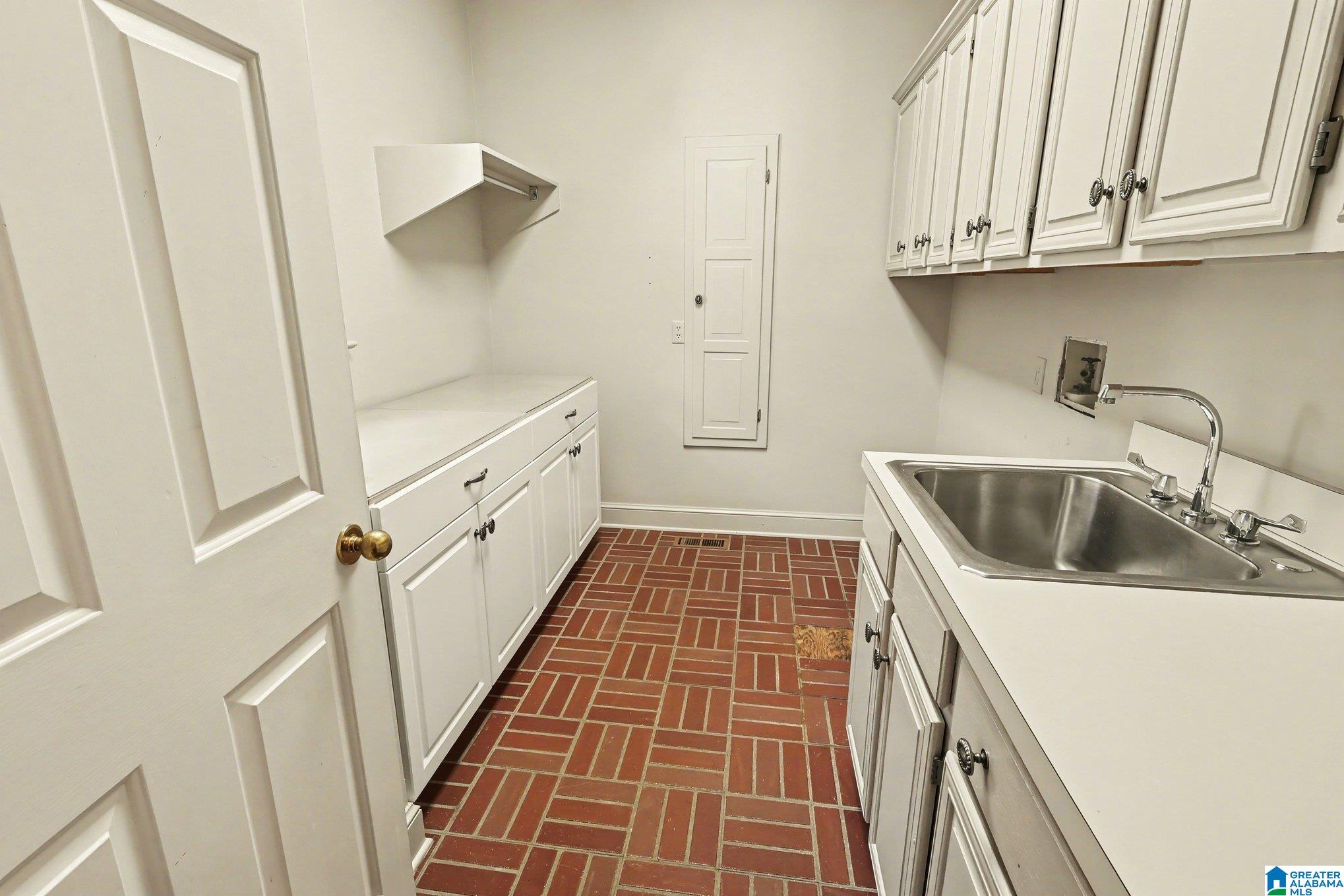 617 Sanders Road Birmingham, AL 35226 - Photo 35 of 78