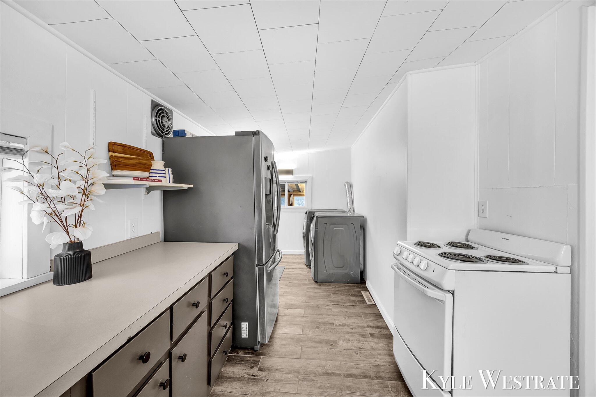 13794 Keiber Road Northeast Greenville, MI 48838 - Photo 12 of 26 06-K1J10935