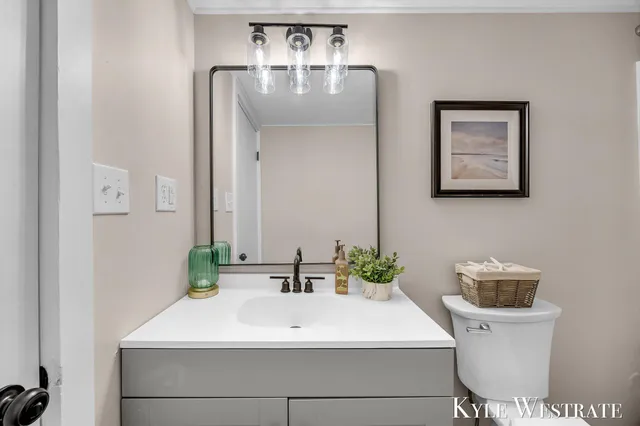 $219,900 | 13794 Keiber Road Northeast, Greenville, MI 48838