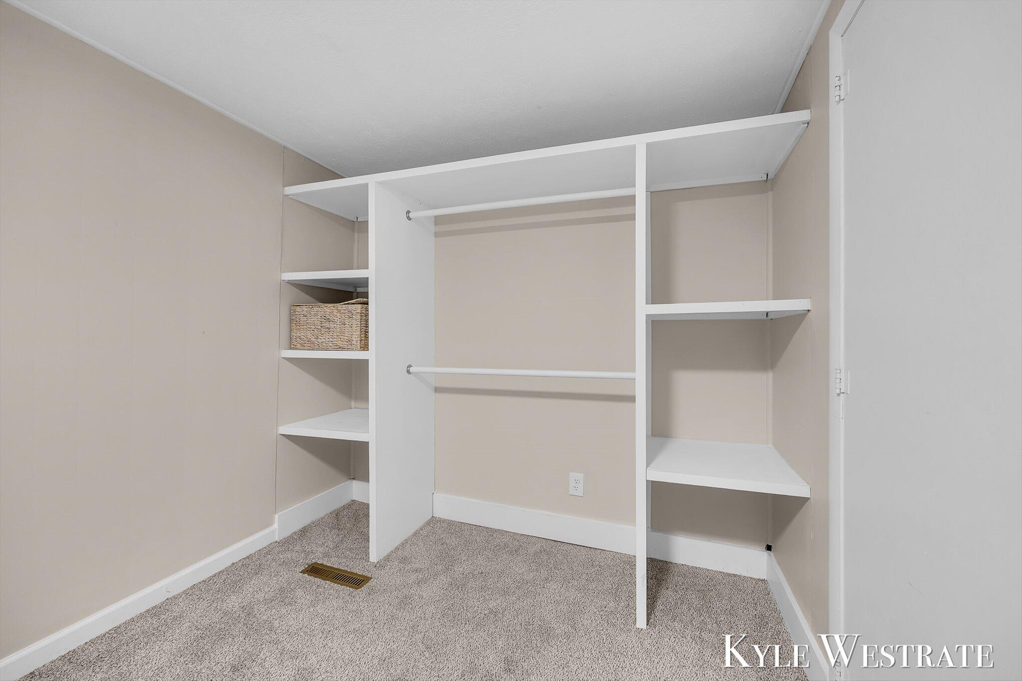 13794 Keiber Road Northeast Greenville, MI 48838 - Photo 18 of 26 15-K1J11025