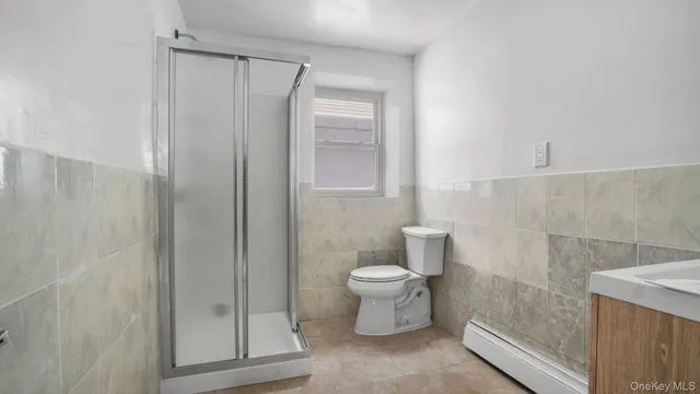 $799,000 | 3412 Hunter Avenue | Eastchester