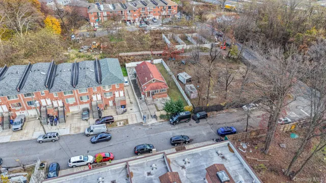 $799,000 | 3412 Hunter Avenue | Eastchester