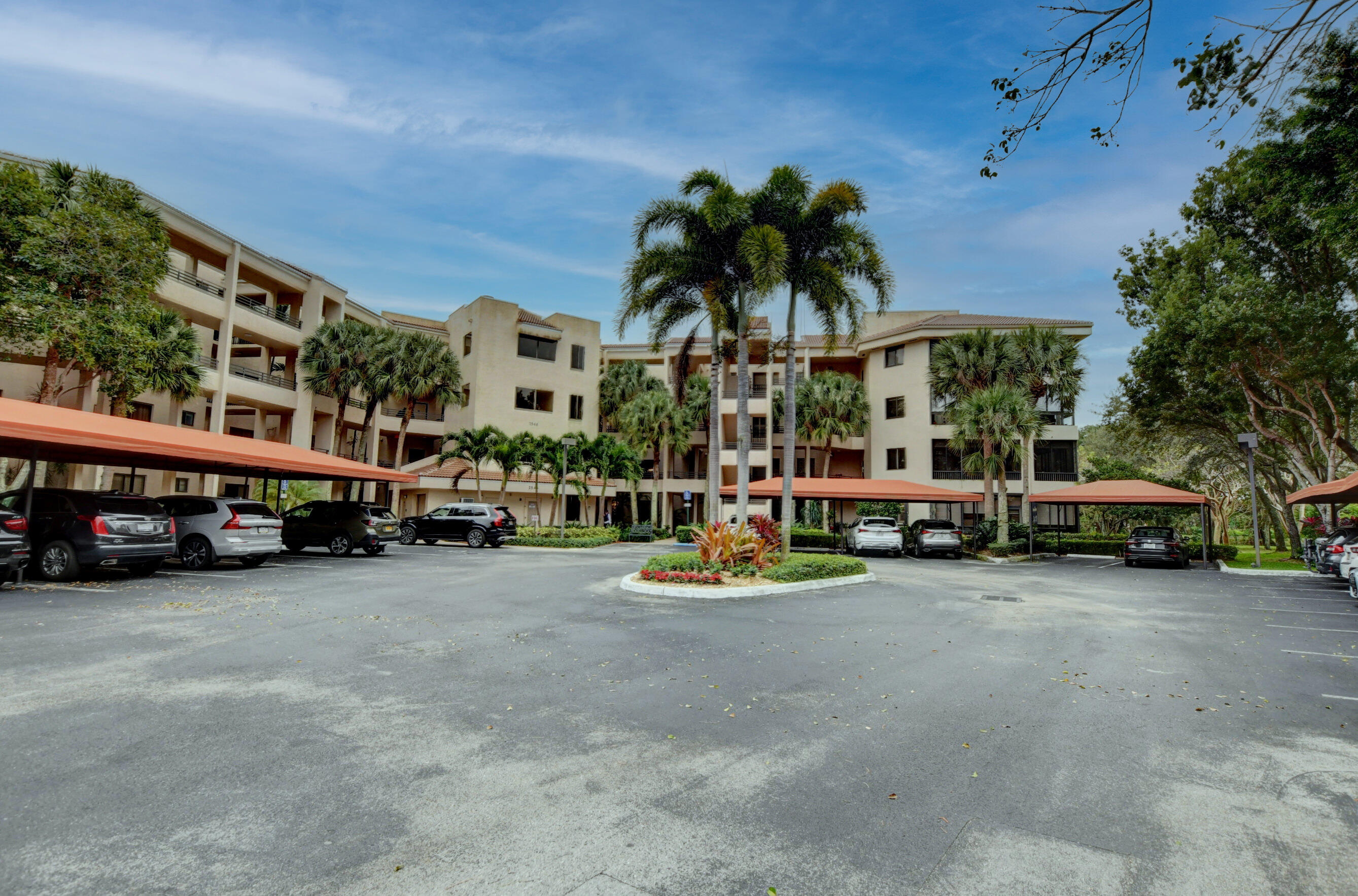 7546 La Paz Boulevard, Unit 207 Boca Raton, FL 33433 - Photo 1 of 25 front