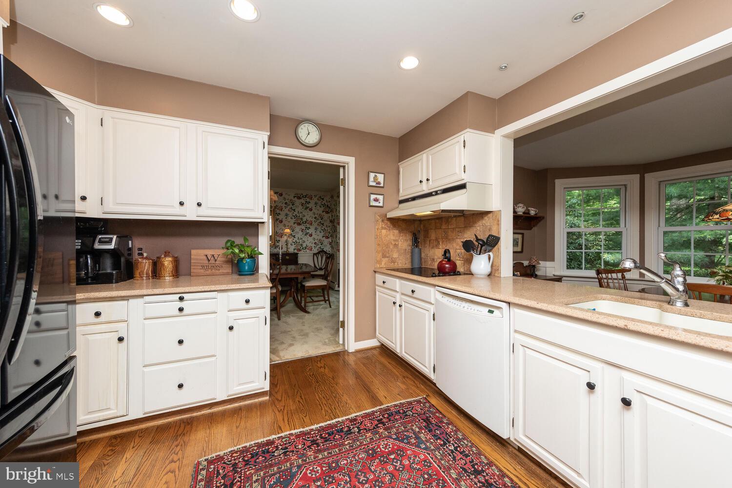 2540 Martin Road Willow Grove, PA 19090 - Photo 16 of 61 Kitchen