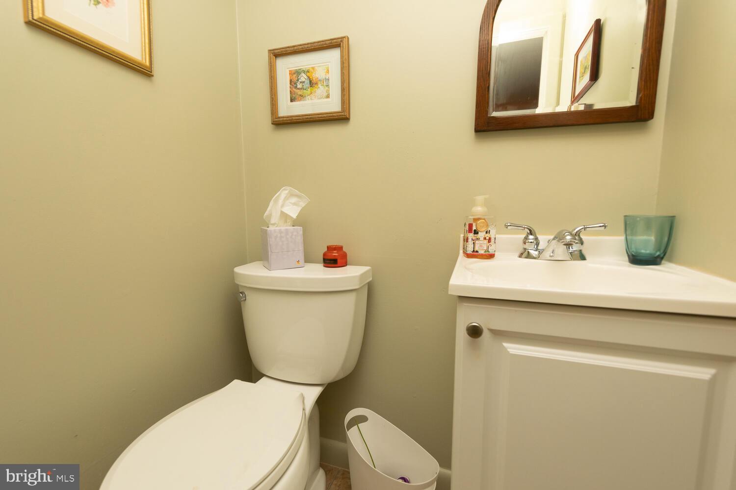 2540 Martin Road Willow Grove, PA 19090 - Photo 42 of 61 Powder Room