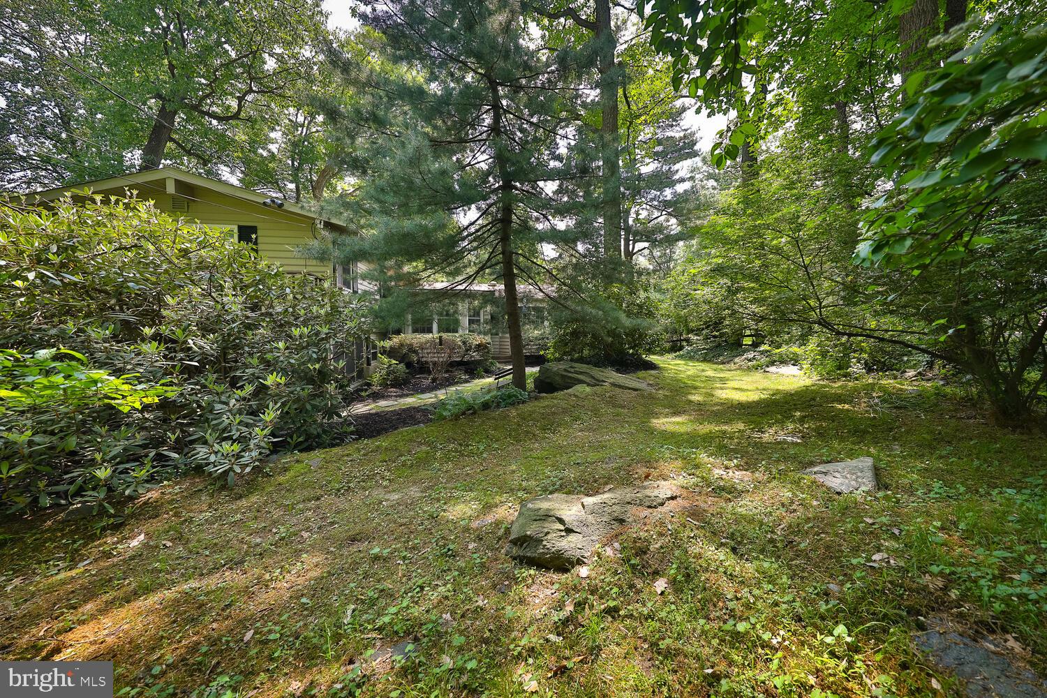 2540 Martin Road Willow Grove, PA 19090 - Photo 54 of 61 Yard