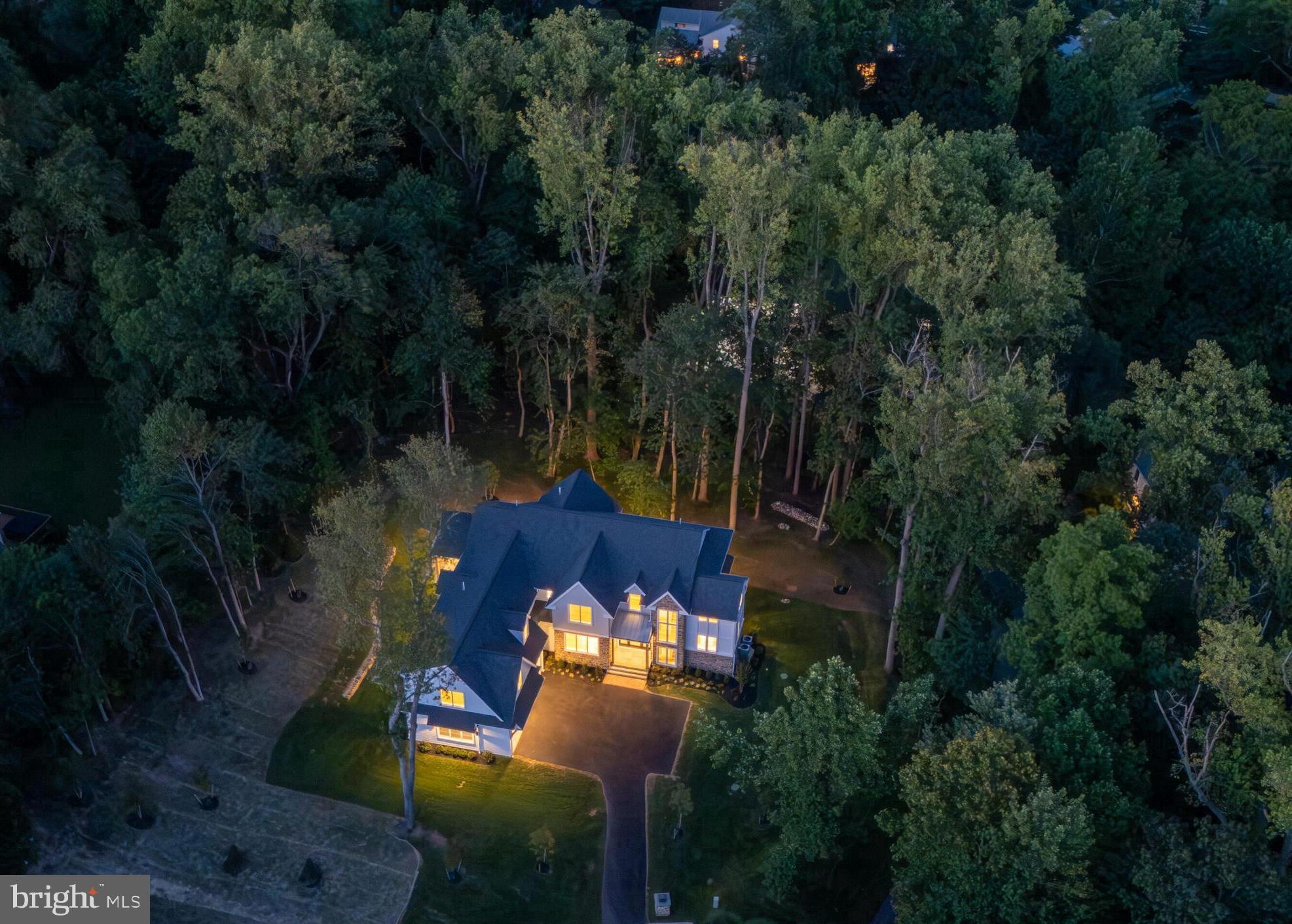 29 Sandringham Road Bala Cynwyd, PA 19004 - Photo 25 of 29 a view of a balcony with sitting area
