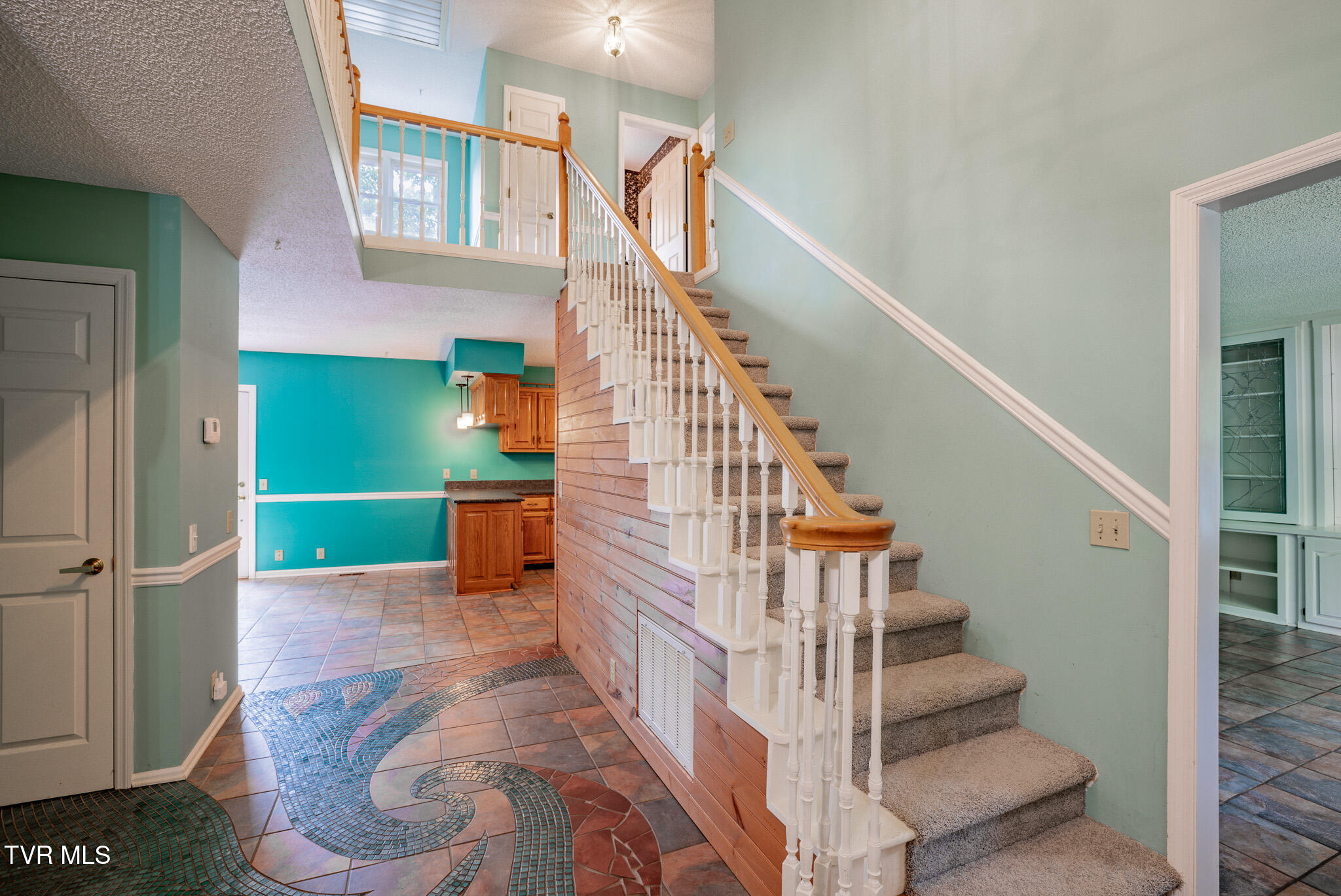 146 El Bowers Road Elizabethton, TN 37643 - Photo 3 of 40 1R9A7553-HDR