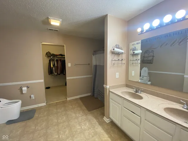 $2,100 | 12824 East 131st Street, Fishers, IN 46037