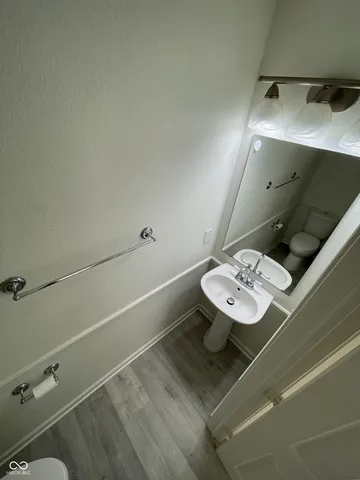 $2,100 | 12824 East 131st Street, Fishers, IN 46037