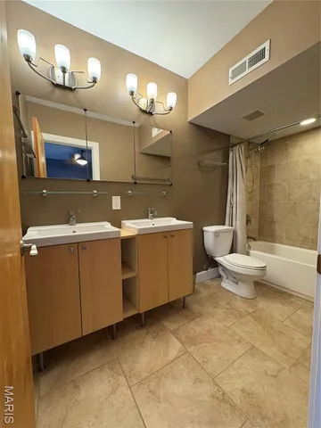 $1,425 | 4220 McPherson Avenue, Unit 101, St. Louis, MO 63108