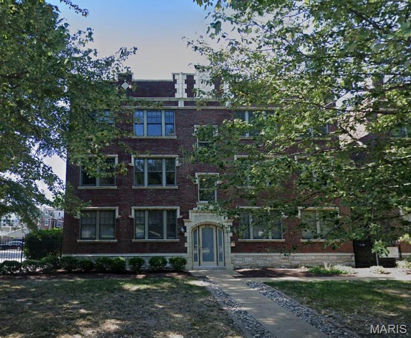 4220 McPherson Avenue, Unit 101 St. Louis, MO 63108 - Photo 2 of 17