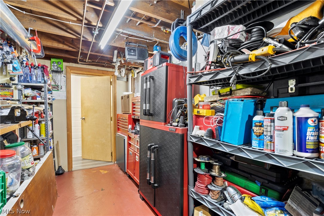 3569 Warren Road Cleveland, OH 44111 - Photo 35 of 40 Gallery Image 35