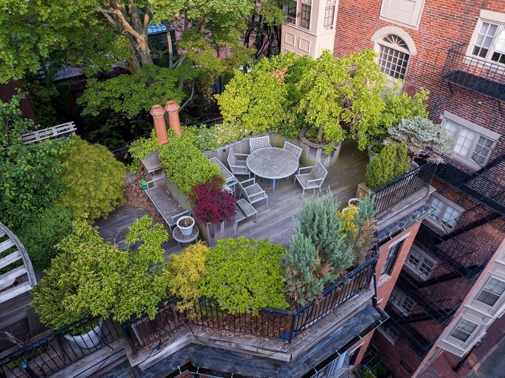 86 Mt Vernon Street Boston, MA 02108 - Photo 16 of 26