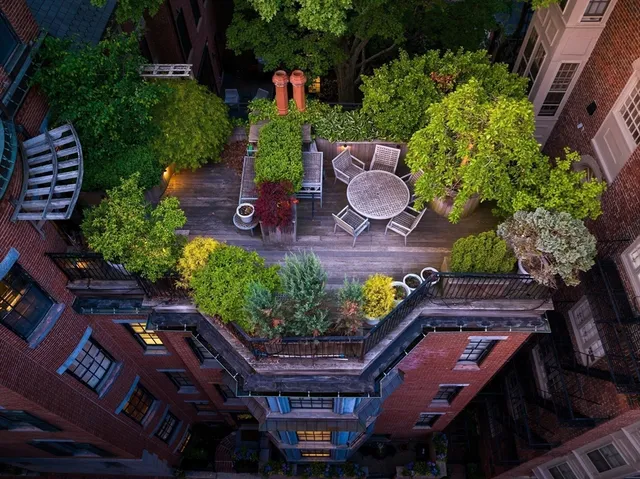 $8,990,000 | 86 Mt Vernon Street, Boston, MA 02108