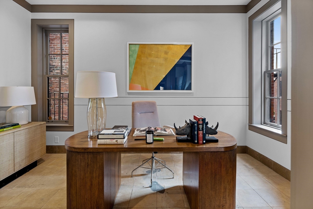 86 Mt Vernon Street Boston, MA 02108 - Photo 7 of 26