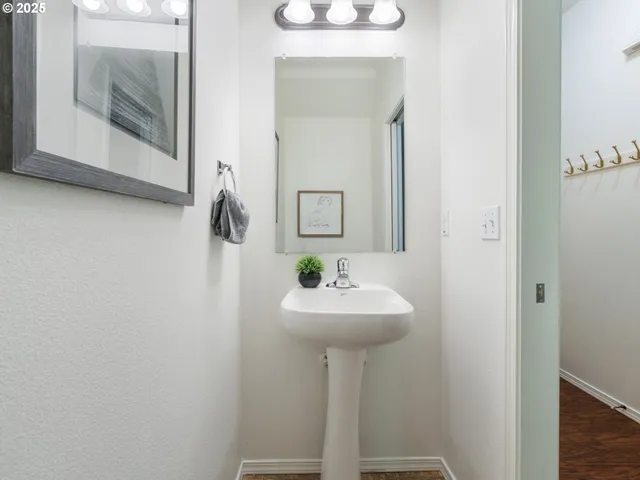 $364,000 | 21069 Southwest Madeira Terrace, Sherwood, OR 97140