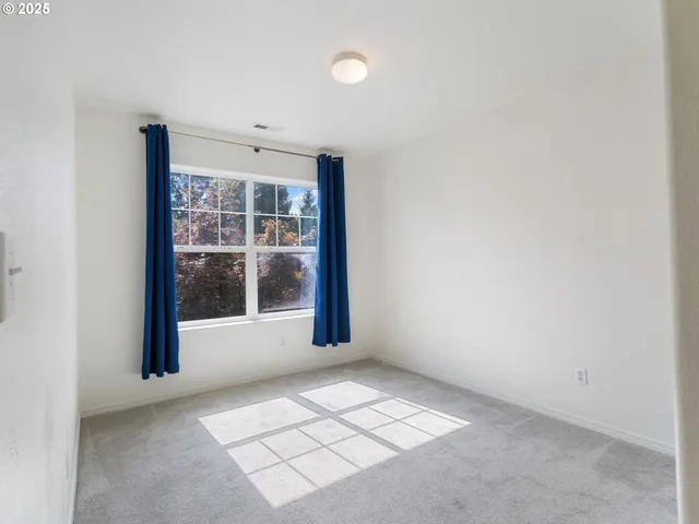 $364,000 | 21069 Southwest Madeira Terrace, Sherwood, OR 97140