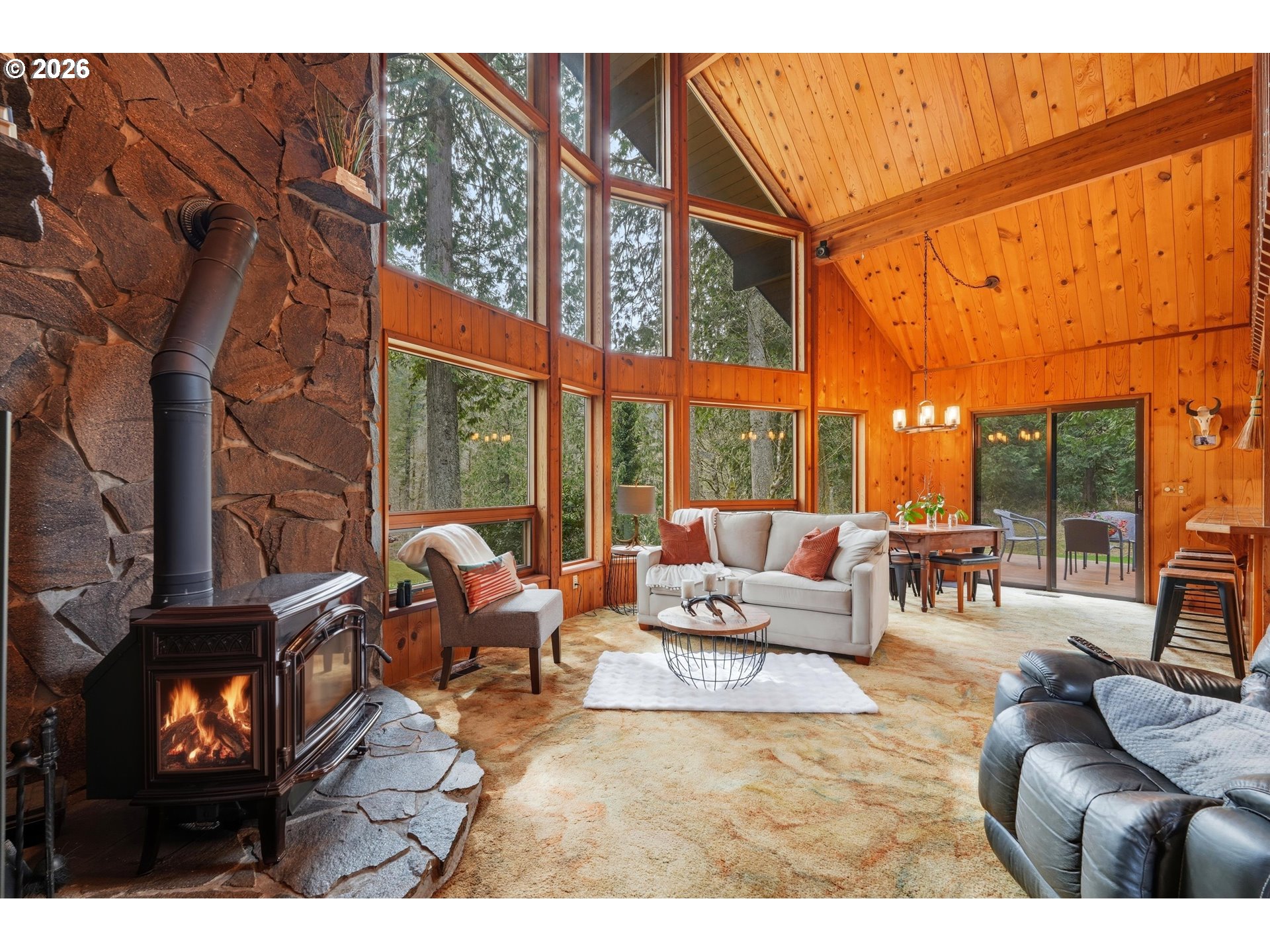 57206 East Marmot Road Sandy, OR 97055 - Photo 4 of 41