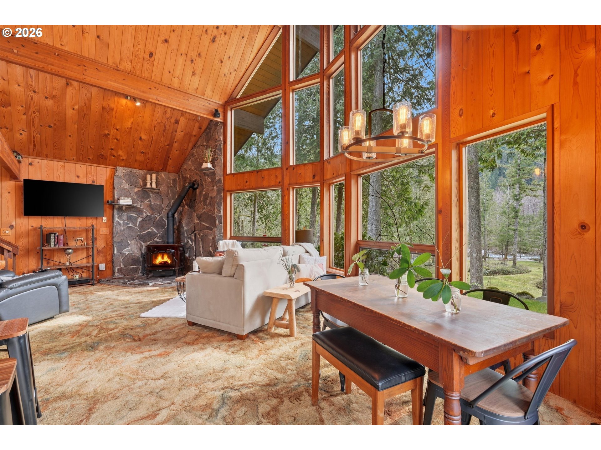 57206 East Marmot Road Sandy, OR 97055 - Photo 5 of 41