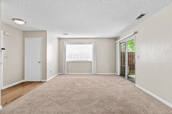 $188,000 | 480 Cherry Lane, Unit C, Manteca, CA 95337
