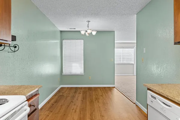 $188,000 | 480 Cherry Lane, Unit C, Manteca, CA 95337