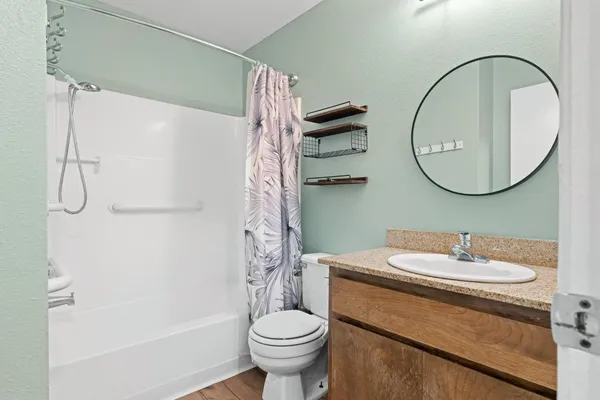 $188,000 | 480 Cherry Lane, Unit C, Manteca, CA 95337