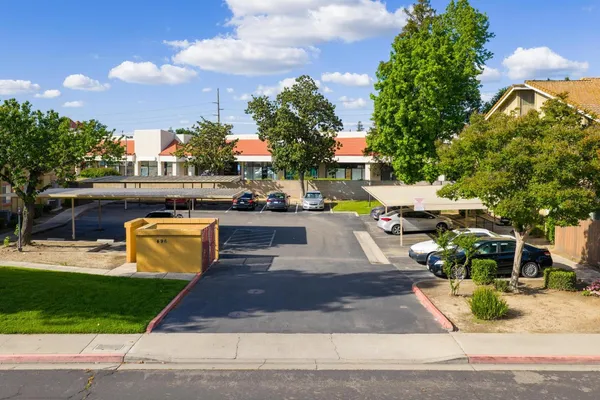 $188,000 | 480 Cherry Lane, Unit C, Manteca, CA 95337