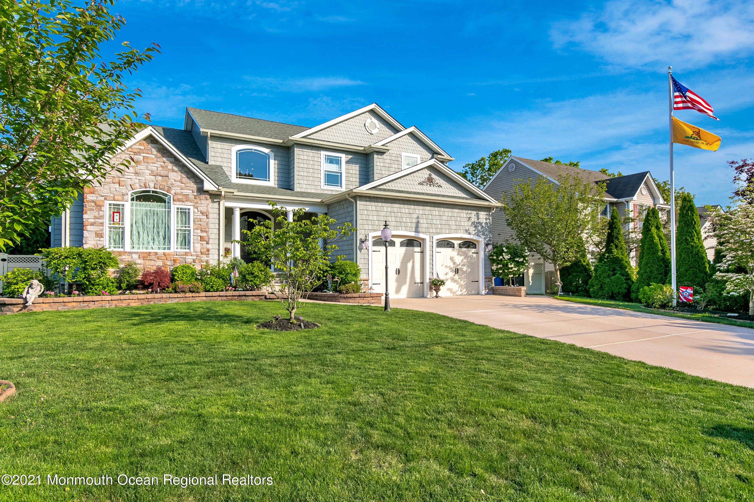 365 Yeoman Road Manahawkin, NJ 08050 - Photo 48 of 53 44