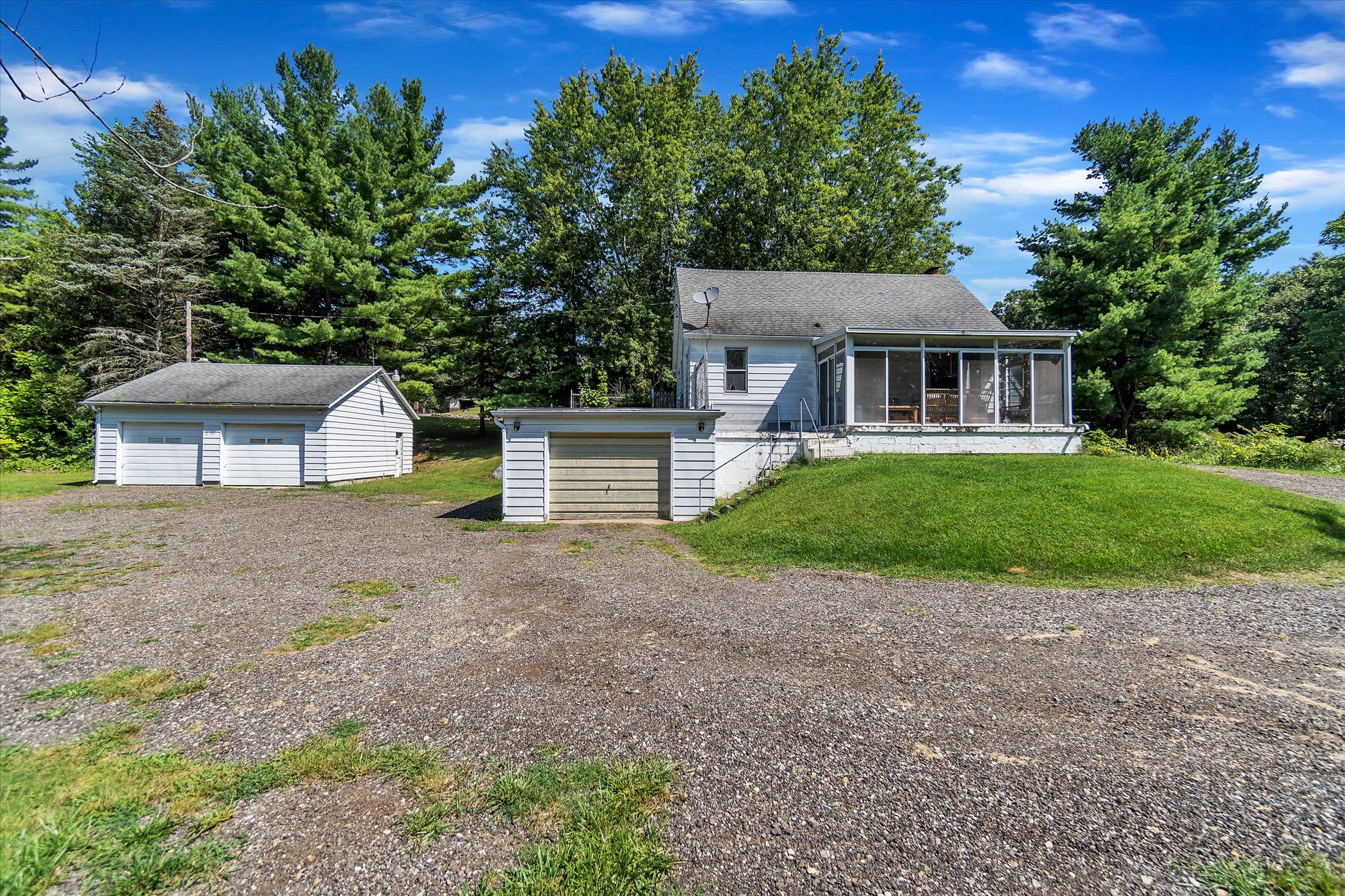 115 West Liberty Road Clarklake, MI 49234 - Photo 37 of 47 37-115-W-Liberty-Rd-Windowstill-Real-Est