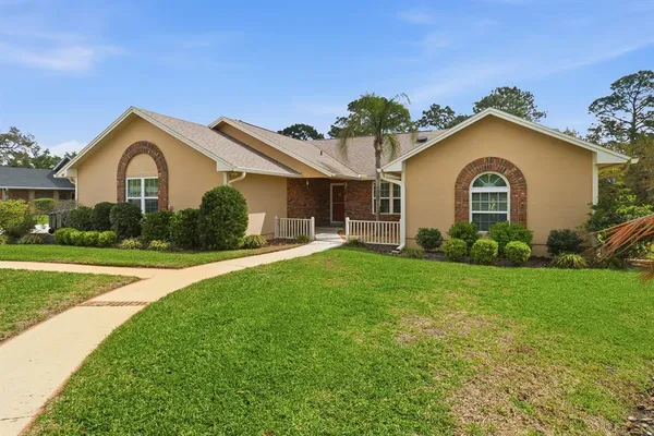 $534,000 | 407 Glen Abbey Lane, DeBary, FL 32713