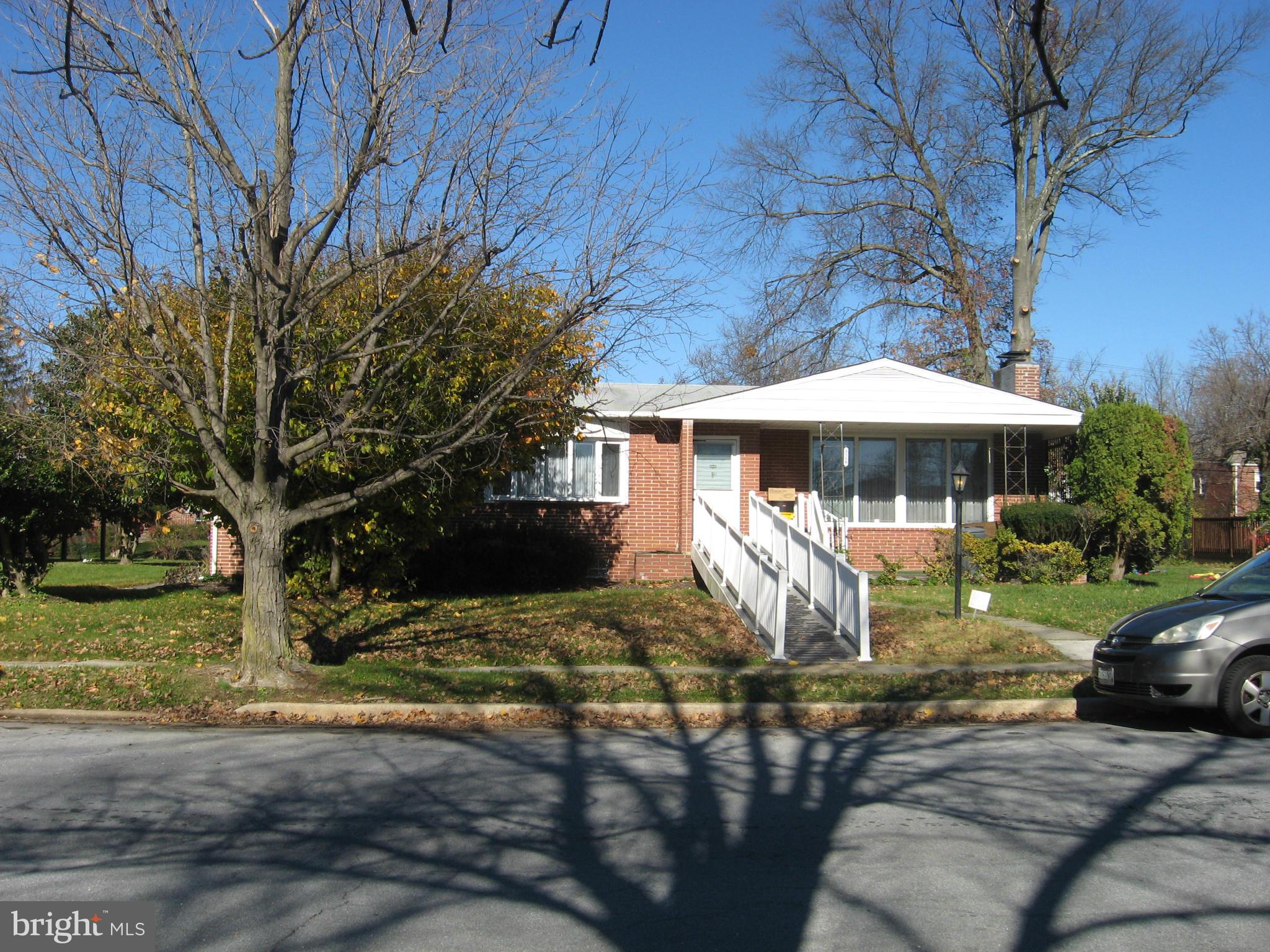 Exterior (Front)