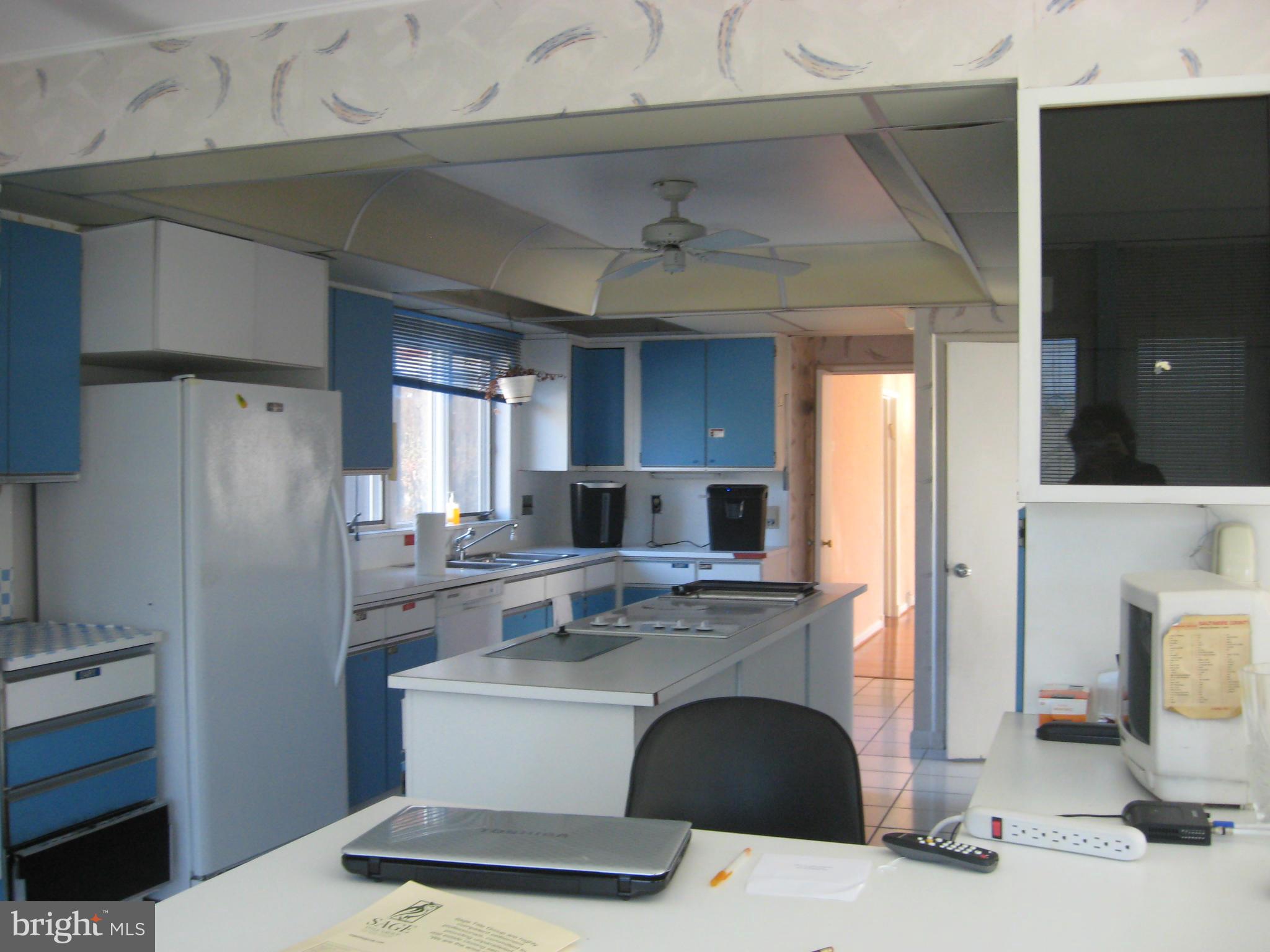 3118 Marnat Road Pikesville, MD 21208 - Photo 8 of 29 Kitchen