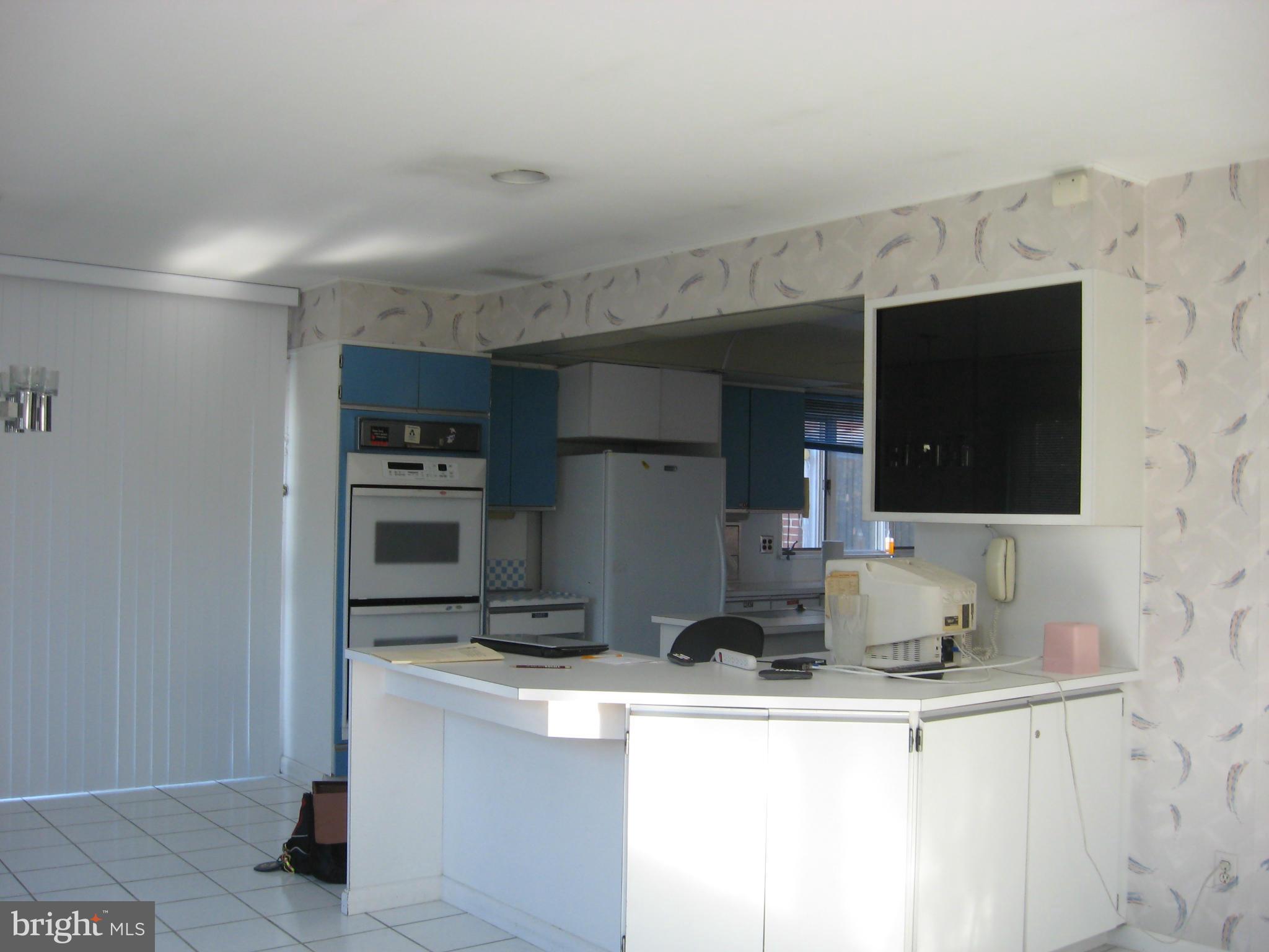 3118 Marnat Road Pikesville, MD 21208 - Photo 10 of 29 Kitchen