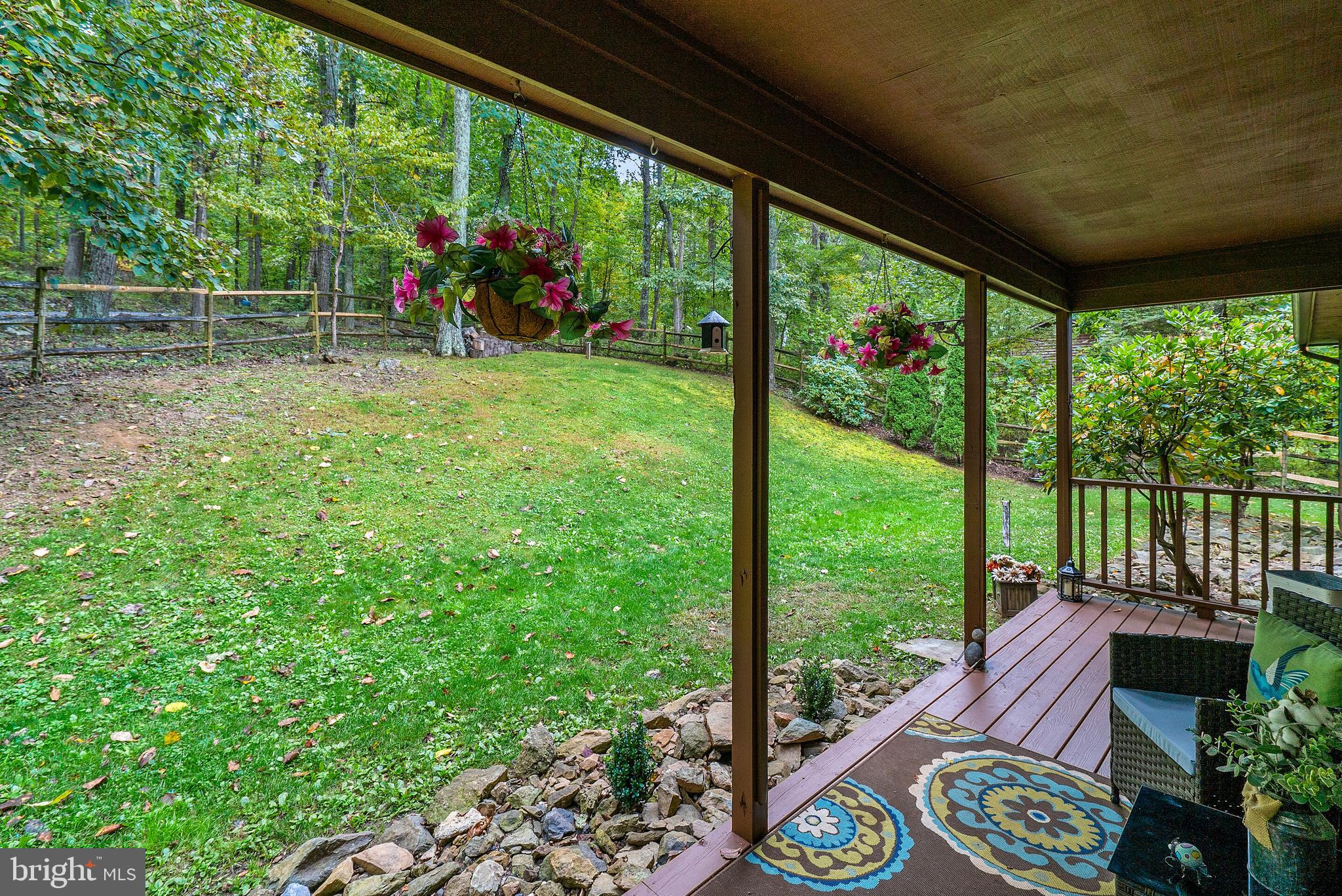 194 Hickory Nut Road Linden, VA 22642 - Photo 4 of 47 Gallery Image 4