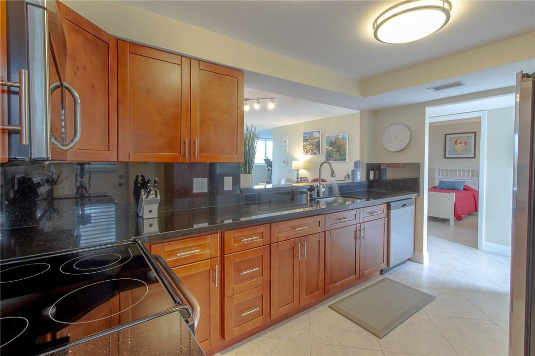 6661 Northwest 2nd Avenue, Unit 302 Boca Raton, FL 33487 - Photo 8 of 30 Photo 8
