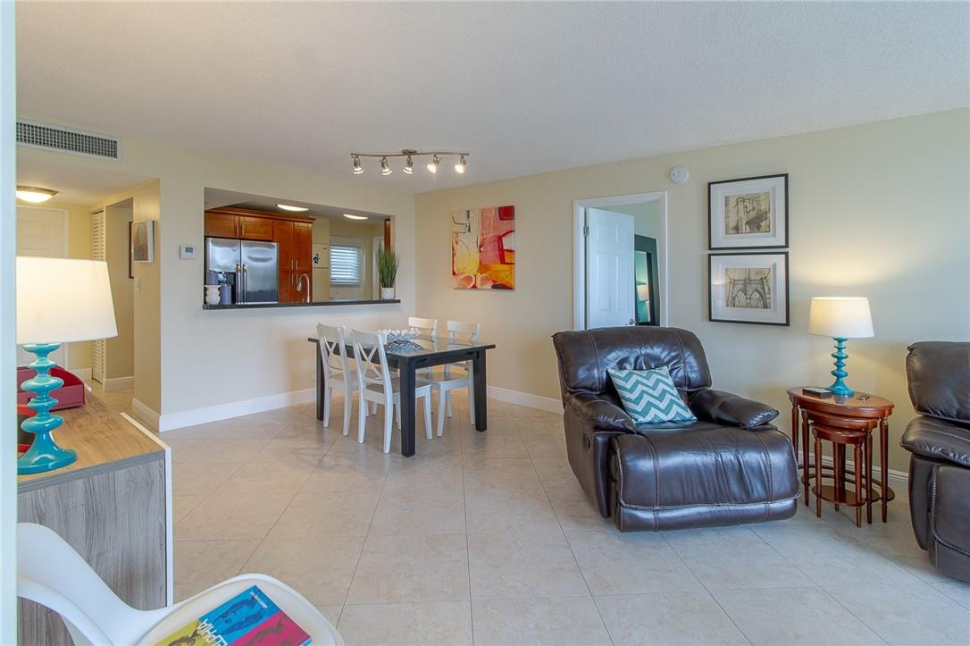6661 Northwest 2nd Avenue, Unit 302 Boca Raton, FL 33487 - Photo 10 of 30 Photo 10