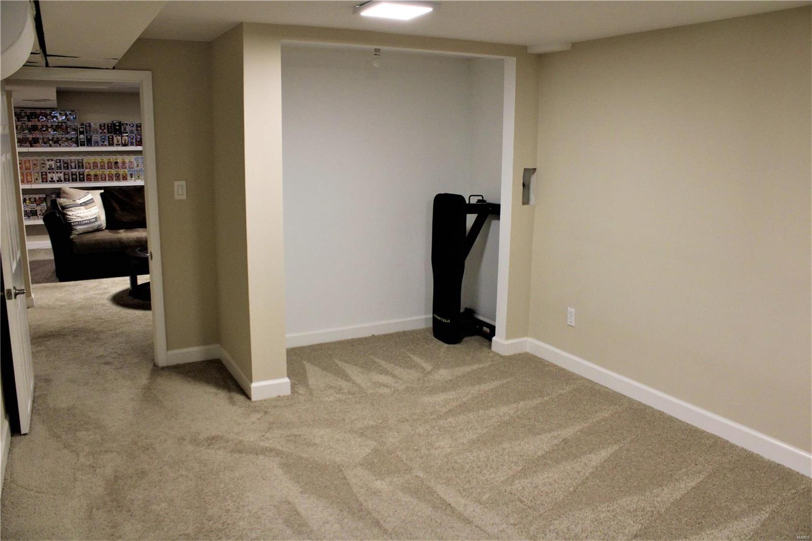 215 North Point Road Fairview Heights, IL 62208 - Photo 12 of 30