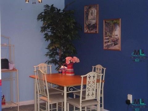28219 Raleigh Crescent New Baltimore, MI 48051 - Photo 4 of 8 316549-3.JPG